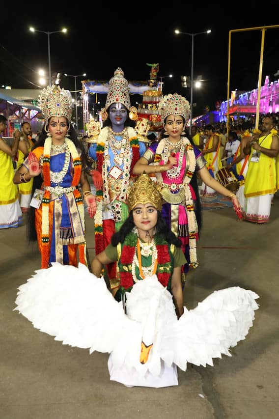 ఫోటోలు: సాల‌క‌ట్ల బ్రహ్మోత్సవాల్లో నేడు హంస వాహనంపై మలయప్ప స్వామి - ఫోటోలు చూడండి