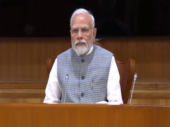 New parliament special session know what pm modi said about Jawaharlal Nehru PM Speaks : नई संसद के पहले भाषण में पंडित नेहरू के बारे में क्या बोले पीएम मोदी? जानें