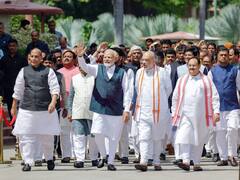 जब आमने-सामने नजर आए पीएम मोदी, सोनिया गांधी, खरगे, ज्योतिरादित्य सिंधिया, देखें दिलचस्प तस्वीरें