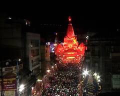 Pune Ganeshotsav 2023 :  दगडूशेठ गणपतीला आकर्षक विद्युत रोषणाई, भाविकांची मोठी गर्दी