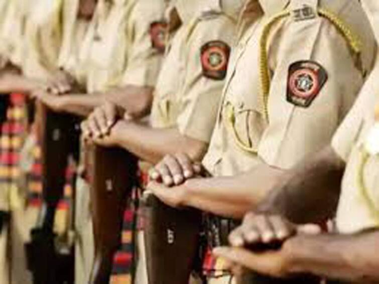 Nashik Latest News Ganesh Chaturthi Police administration is ready for Nashik Ganesha festival 3000 policemen are deployed Nashik Ganeshotsav : खाकी वर्दीतला बाप्पा! नाशिकच्या गणेशोत्सवासाठी पोलीस प्रशासन सज्ज; शहरासह ग्रामीण भागात असा असेल बंदोबस्त
