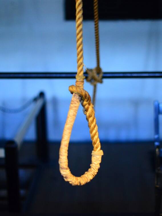 देशात का होतात सर्वात जास्त आत्महत्या?