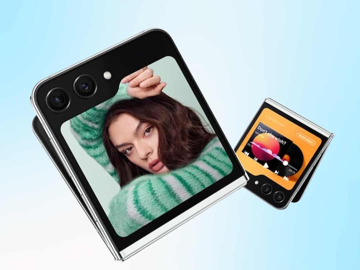 Samsung Galaxy Z Flip 5 (Price: Rs 99,999)- The device has a massive 3.4-inch Super AMOLED display and a 6.7-inch Super AMOLED display with a 120Hz refresh rate. It is also powered by the same Qualcomm Snapdragon 8 Gen 2 processor. The device has a 12-megapixel main sensor with OIS and a 12-megapixel ultrawide sensor on the back camera. There is also a 10-megapixel selfie sensor on the main display. The phone also has a 3,700mAh battery support. (Image Source-Samsung)