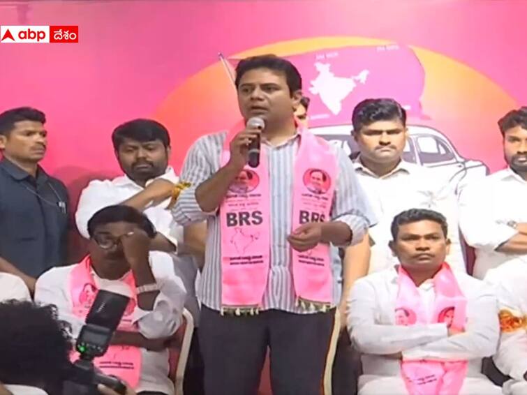 BRS Working President KTR at Telangana Bhavan, Hyderabad KTR On Congress Guarantees: 200 పింఛన్ ఇవ్వనోళ్లు 4 వేలు ఇస్తరంటా, నమ్మితే 48 గంటల కరెంట్ అంటరు: మంత్రి కేటీఆర్