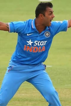 BCCI: ওয়ান ডে ফর্ম্যাটে ভারতীয় বোলারদের মধ্যে যে সবেচেয়ে ভাল পারফরম্যান্স কার?