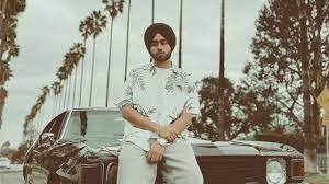 ਇਸ ਤੋਂ ਪਹਿਲਾਂ ਐਕਸ 'ਤੇ #UninstallBookMyShow ਟ੍ਰੈਂਡ ਕਰ ਰਿਹਾ ਸੀ। ਐਪ 'ਤੇ ਇਹ ਦੋਸ਼ ਲਗਾਇਆ ਜਾ ਰਿਹਾ ਸੀ ਉਹ ਅਜਿਹੇ ਗਾਇਕ ਨੂੰ ਇੰਡੀਆ ਵਿੱਚ ਬੁਲਾ ਰਿਹਾ ਹੈ ਜੋ ਦੂਜੇ ਦੇਸ਼ ਵਿੱਚ ਬੈਠ ਕੇ ਭਾਰਤ ਦੀ ਵੰਡ ਦੀ ਗੱਲ ਕਰ ਰਿਹਾ ਹੈ।