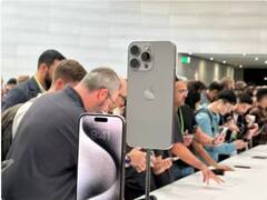 iPhone 15 Pro Max ਦੀ ਡਿਲੀਵਰੀ ਵਿੱਚ ਲੱਗ ਰਿਹੈ ਵਧੇਰੇ ਸਮਾਂ? ਇਨ੍ਹਾਂ ਪ੍ਰੀਮੀਅਮ ਸਮਾਰਟਫ਼ੋਨਸ ਨੂੰ ਵੇਖੋ