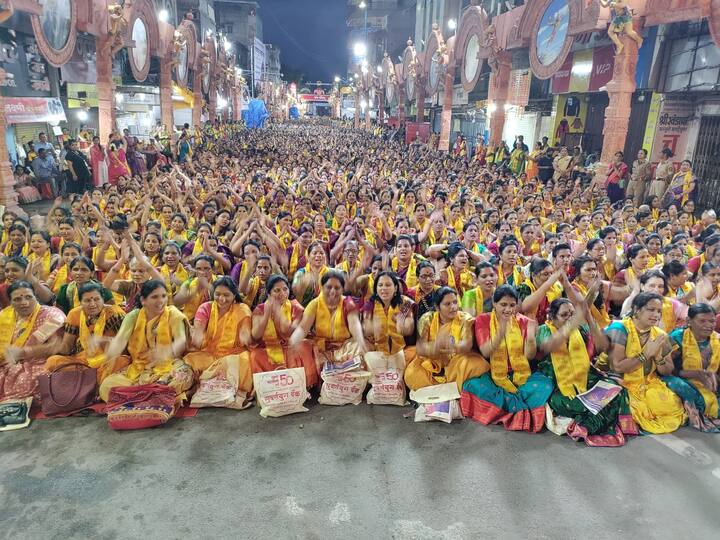 गणेशोत्सवात हा सोहळा गणेशभक्तांनी मनोभावी अनुभविला.