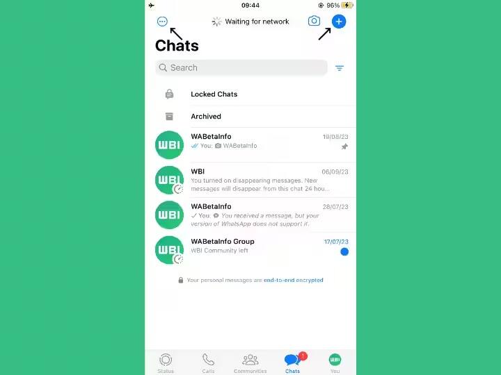 ફેરફારોઃ - આ અપડેટ વિશેની માહિતી Wabetainfo દ્વારા શેર કરવામાં આવી છે, જે એક વેબસાઇટ છે જે WhatsAppના ડેવલપમેન્ટ પર નજર રાખે છે. વેબસાઇટ અનુસાર, કંપનીએ ઉપર જમણી બાજુએ પ્લસ આઇકૉન એડ કર્યુ છે જ્યારે ડાબી બાજુએ ત્રણ ડૉટ ઓપ્શન છે. તેના પર ક્લિક કરીને તમે અન્ય સેટિંગ્સને એક્સેસ કરી શકો છો.