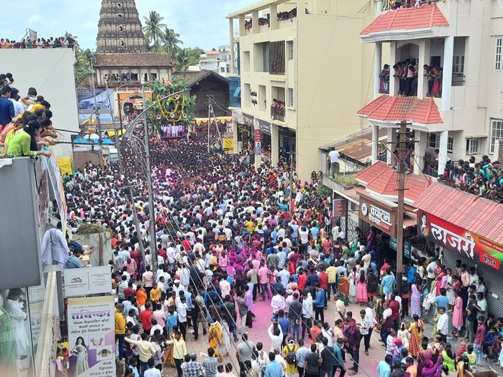 श्री गणपती पंचायतन देवस्थान संस्थानचे विश्वस्त आणि मानकऱ्यांच्या भक्तिभावपूर्ण योगदानाने परंपरेचा लौकिक वृद्धिंगत होत आहे.