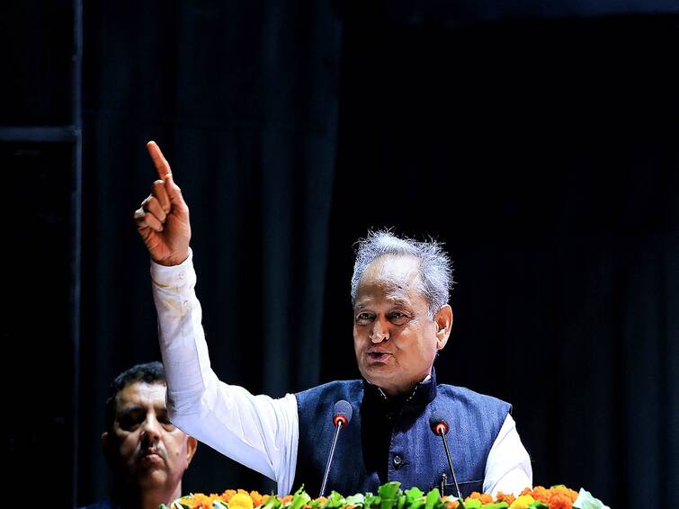 Rajasthan CM Ashok Gehlot Seeks Social Security Law In India Rajasthan CM Gehlot Seeks Social Security Law In India