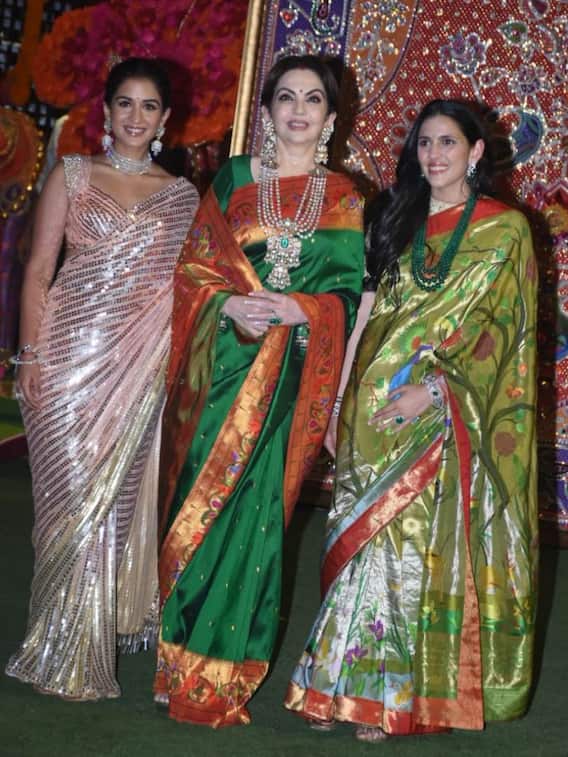 गणपति उत्सव में नीता अंबानी ने पहनी पैठनी साड़ी, इस अंदाज में दिखीं बहू श्लोका