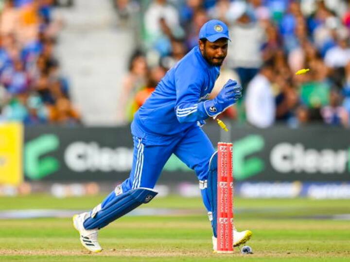 'I Choose To Keep..': Sanju Samson's Reaction Goes Viral After Australia ODI series Snub 'I Choose To Keep..': Sanju Samson's Reaction Goes Viral After Australia ODI Series Snub