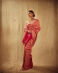 Ganesh Chaturthi 2023: Mouni Roy Shows Her Ethnic Side In A Pink Saree
