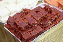 Peanut Barfi: இனி கடைக்கு போக வேண்டாம்... கடலை மிட்டாய்- வீட்டிலேயே செய்து அசத்துங்க..!