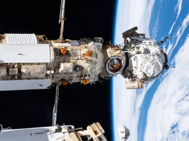 International Space Station know why day happens 16 times in 24 hours यहां 24 घंटे में 16 बार होता है दिन, स्पेस स्टेशन में रहने वाले वैज्ञानिकों की जिंदगी ऐसी होती है