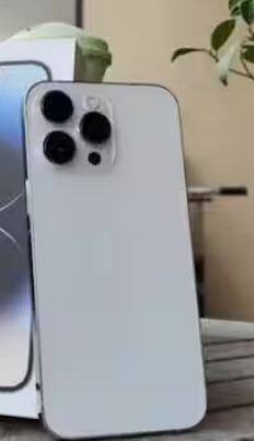 iPhone 15 Pro Max ਦੀ ਡਿਲੀਵਰੀ ਵਿੱਚ ਲੱਗ ਰਿਹੈ ਵਧੇਰੇ ਸਮਾਂ? ਇਨ੍ਹਾਂ ਪ੍ਰੀਮੀਅਮ ਸਮਾਰਟਫ਼ੋਨਸ ਨੂੰ ਵੇਖੋ