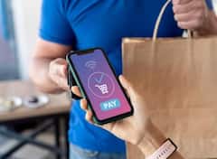 UPI દ્વારા કોઈ પણ ટ્રાન્ઝેક્શન કરતા પહેલા આ પાંચ બાબતો જાણી લો, તમને ક્યારેય કોઈ નુકસાન નહીં થાય