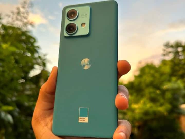 Motorola Edge 40 Neo की लॉन्चिंग आज, इस कीमत पर खरीद पाएंगे दुनिया का सबसे हल्का 5G फोन Motorola Edge 40 Neo launching today check price specs and availability Motorola Edge 40 Neo की लॉन्चिंग आज, इस कीमत पर खरीद पाएंगे दुनिया का सबसे हल्का 5G फोन