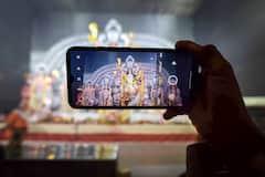 Durga Puja : ৪০০ টাকাতেই জমজমাট খাওয়া-ঘোরা, রইল পরিবহন দফতরের পুজো পরিক্রমার খুঁটিনাটি