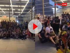 इस देश में लोगों पर चढ़ा 'कुत्ता' बनने का खुमार! भौंक और सीटी मारकर कर रहे बातें, सामने आया VIDEO