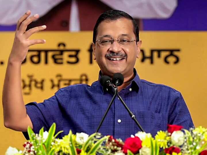 WhatsApp Channel से जुड़े अरविंद केजरीवाल, रामेश्वरम की तीर्थयात्रा पर गए बुजुर्गों से मुलाकात की तस्वीरें की शेयर Delhi CM Arvind Kejriwal on WhatsApp Channel Share Rameshwaram Yatra Photos WhatsApp Channel से जुड़े अरविंद केजरीवाल, रामेश्वरम की तीर्थयात्रा पर गए बुजुर्गों से मुलाकात की तस्वीरें की शेयर