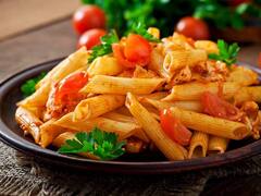क्या सच में Macaroni खाकर भी घटाया जा सकता है वजन? जानें डाइटिशियन क्या देते हैं लॉजिक