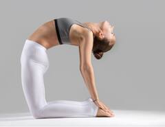 Benefits Of Ustrasana : नियमीत उस्त्रासन करण्याचे फायदे , आणि इतर आवश्यक गोष्टी पाहा सर्व काही उस्त्रासनाविषयी