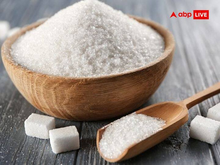 india likely to ban sugar exports in new season beginning october to curb prices and ensure domestic supply  Sugar Export Ban: सरकार साखरेच्या निर्यातीवर बंदी घालणार? नेमका का आणि कधी घेणार निर्णय; वाचा सविस्तर