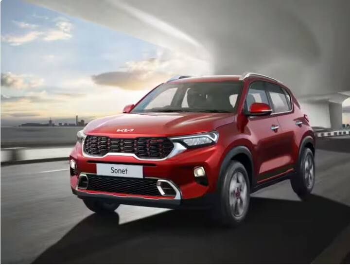 ਇਸ ਤੋਂ ਪਹਿਲਾਂ ਅਪ੍ਰੈਲ 'ਚ ਕੀਆ ਇੰਡੀਆ ਨੇ ਰੀਅਲ ਡਰਾਈਵਿੰਗ ਇਮਿਸ਼ਨ (ਆਰਡੀਈ) ਨਿਯਮਾਂ ਨੂੰ ਅਪਡੇਟ ਕਰਨ ਕਾਰਨ ਆਪਣੇ ਵਾਹਨਾਂ ਦੀਆਂ ਕੀਮਤਾਂ 'ਚ ਇੱਕ ਫੀਸਦੀ ਦਾ ਵਾਧਾ ਕੀਤਾ ਸੀ। ਪਰ ਕੰਪਨੀ ਆਪਣੀ ਐਂਟਰੀ ਲੈਵਲ ਕਾਰ ਸੋਨੇਟ ਦੀਆਂ ਕੀਮਤਾਂ 'ਚ ਕੋਈ ਬਦਲਾਅ ਨਹੀਂ ਕਰੇਗੀ।