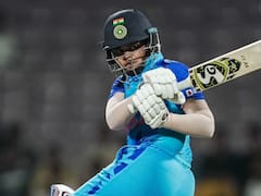 शेफाली वर्मा ने रचा इतिहास, एशियन गेम्स में अर्धशतक लगाने वाली पहली भारतीय महिला खिलाड़ी