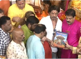 Lalbaugcha Raja Video: દીકરા સાથે લાલબાગના રાજાના આશિર્વાદ લેવા પહોંચ્યો શાહરુખ ખાન