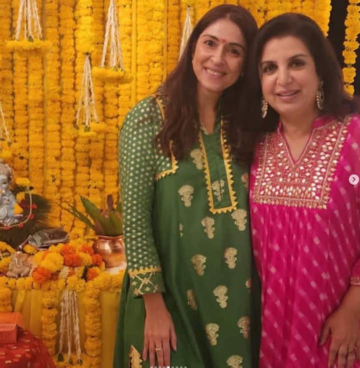 फराह खान भी पिंक कलर के सलवार सूट में नजर आईं.