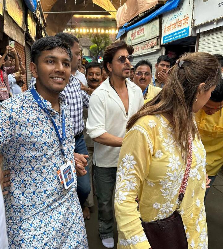 Apart from this, an inside video from the event has emerged online which had Nita Ambani lovingly hugging SRK. The video also had a glimpse of Deepika Padukone caressing AbRam's hair.