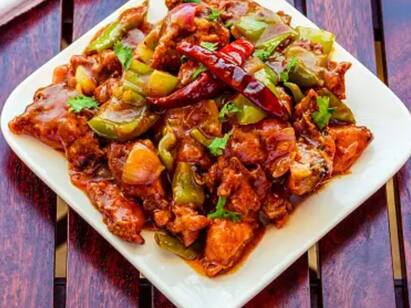 Spicy chilli chicken recipe Ingredients here Chilli Chicken: கார சாரமான சில்லி சிக்கன்.. ஈசியா எப்படி செய்யுறதுன்னு பார்க்கலாமா?