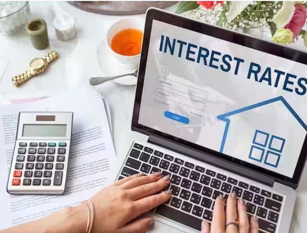 Fixed Deposit Rates: ਦੇਸ਼ ਦੇ ਜ਼ਿਆਦਾਤਰ ਵੱਡੇ ਬੈਂਕਾਂ ਜਿਵੇਂ ਕਿ ICICI ਬੈਂਕ, HDFC ਬੈਂਕ, SBI ਆਦਿ ਨੇ ਸਤੰਬਰ 2023 ਵਿੱਚ ਆਪਣੀਆਂ FD ਵਿਆਜ ਦਰਾਂ ਵਿੱਚ ਕੋਈ ਬਦਲਾਅ ਨਹੀਂ ਕੀਤਾ ਹੈ।