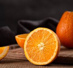 Side Effects Of Orange : संत्री खाणं आरोग्यासाठी फायदेशीर, पण संत्र्यांच्या अतिसेवन ठरतं आरोग्यासाठी घातक