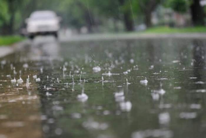 आजपासून पुढील तीन दिवस म्हणजे 23 सप्टेंबरपर्यंत संपूर्ण महाराष्ट्रात मध्यम ते जोरदार पावसाची शक्यता वर्तवण्यात आली आहे.