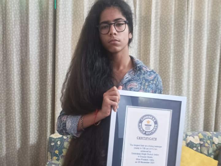 Greater Noida 15 year old boy Sidak Deep Singh made Guinness Book of world record for longest hair Greater Noida: 15 साल के सिदक दीप सिंह ने बनाया सबसे लंबे बालों का रिकॉर्ड, गिनीज बुक में दर्ज हुआ नाम