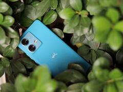 MOTOROLA Edge 40 Neo हुआ लॉन्च, तस्वीरों में देखिए नए फोन का लुक और डिजाइन, कीमत इतनी है