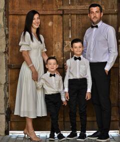 Dryfruits For 30 Plus Women : तीशीनंतर महिलांनी रोजच्या आहारात ड्रायफ्रुट्सचा समावेश करावा; मिळतील असंख्य फायदे, पाहा