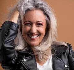 White Hair: ਚਿੱਟੇ ਵਾਲ ਇਨ੍ਹਾਂ ਕੁਦਰਤੀ ਤਰੀਕਿਆਂ ਨਾਲ ਮੁੜ ਹੋ ਜਾਣਗੇ ਕਾਲੇ...ਜਾਣੋ ਇਸ ਬਾਰੇ