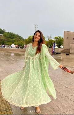 Anushka Sen: ਅਨੁਸ਼ਕਾ ਸੇਨ ਨੇ ਕੋਰੀਆ 'ਚ ਫੈਲਾਇਆ ਗਲੈਮਰ ਦਾ ਜਾਦੂ, ਦੇਸੀ ਲੁੱਕ ਨੇ ਕੀਤਾ ਹੈਰਾਨ