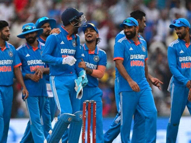 IND vs AUS 1st ODI Highlights: Shami-Gill Shine As India Outplay Australia By 5 Wickets IND vs AUS 1st ODI Highlights: Shami-Gill Shine As India Outplay Australia By 5 Wickets