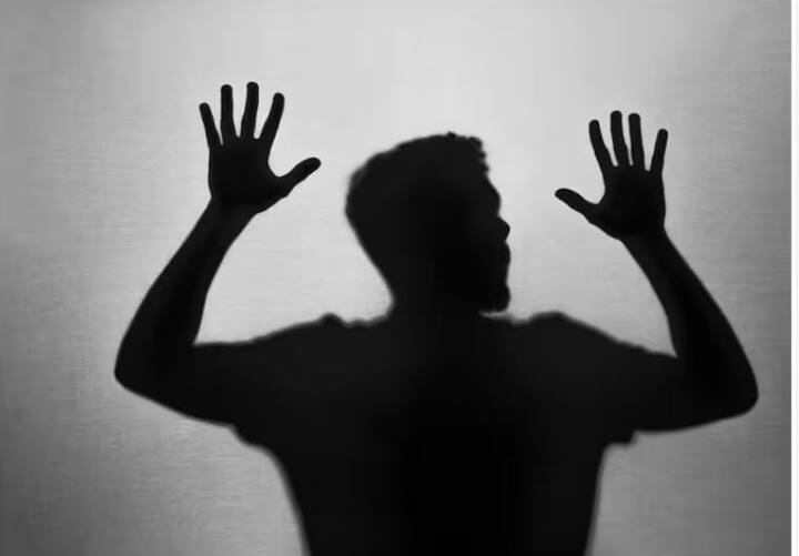 ਇਨ੍ਹਾਂ ਤੋਂ ਇਲਾਵਾ 1.0 ਫੀਸਦੀ ਖੁਦਕੁਸ਼ੀ ਦੇ ਮਾਮਲਿਆਂ 'ਚ ਪ੍ਰੀਖਿਆ 'ਚ ਫੇਲ ਹੋਣਾ, 1.1 ਫੀਸਦੀ ਮਾਮਲਿਆਂ 'ਚ ਜਾਇਦਾਦ ਵਿਵਾਦ ਅਤੇ 1.1 ਫੀਸਦੀ ਮਾਮਲਿਆਂ 'ਚ ਗਰੀਬੀ ਨੂੰ ਖੁਦਕੁਸ਼ੀ ਦਾ ਅਹਿਮ ਕਾਰਨ ਮੰਨਿਆ ਗਿਆ ਹੈ।