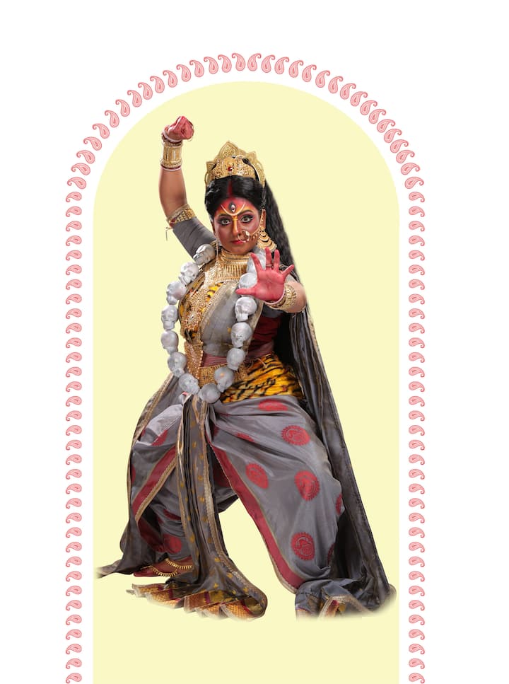 দেবী চামুণ্ডার ভূমিকায় দেখা যাবে 'মুকুট' ধারাবাহিকের মুখ্যচরিত্র শ্রাবণী ভুঁইয়া।