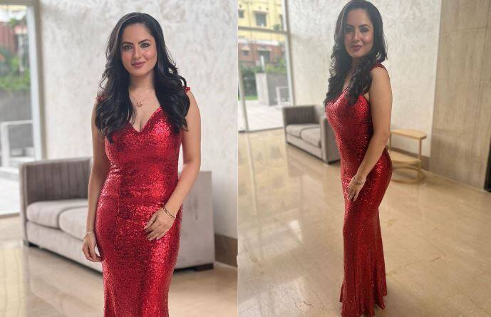 ટીવી એક્ટ્રેસ પૂજા બેનર્જી સારી રીતે જાણે છે કે ચાહકોનુ દિલ કઈ રીતે જીતવું. અભિનેત્રીએ રેડ બોડીકોન ડ્રેસમાં ખૂબ જ ગ્લેમરસ તસવીરો શેર કરી છે.