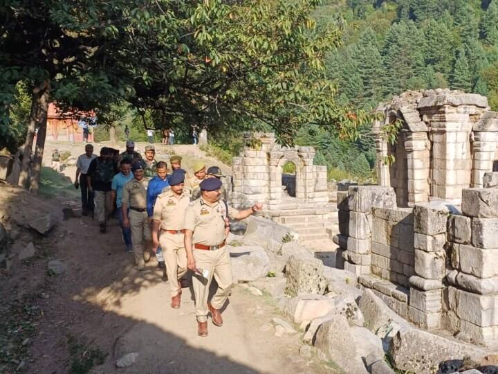 15th annual Harmukh Gangbal yatra Starts From Naranag Temple situated Ganderbal of Jammu Kashmir ANN Jammu Kashmir: जम्मू-कश्मीर के गांदरबल से ऐतिहासिक हरमुख-गंगाबल यात्रा शुरू, नारानाग झील तक पहुंचेंगे भक्त