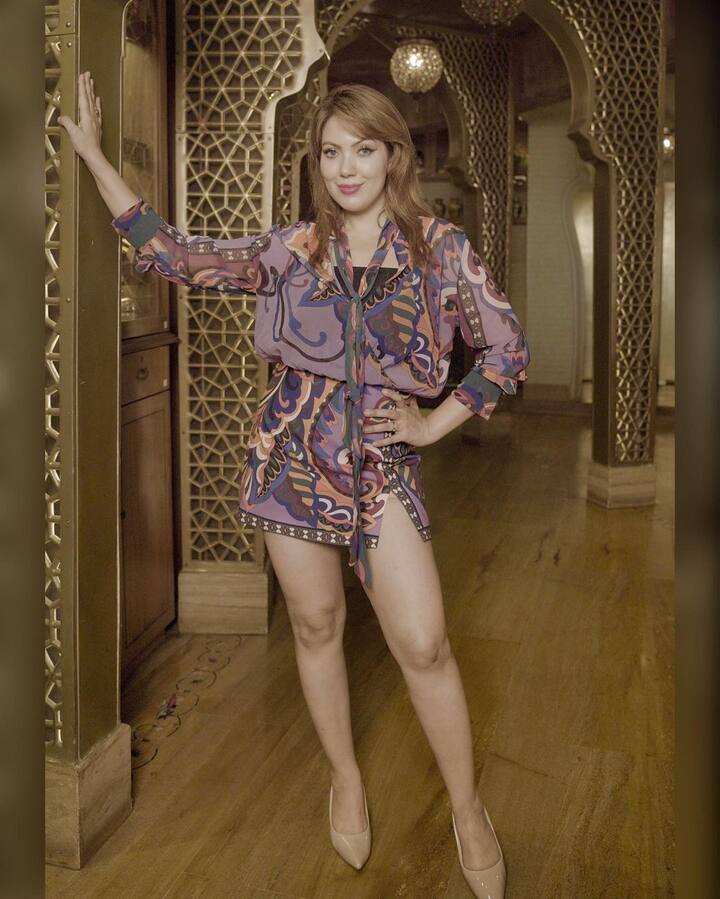 તમામ તસવીરો ઇન્સ્ટાગ્રામ પરથી લેવામા આવી છે.