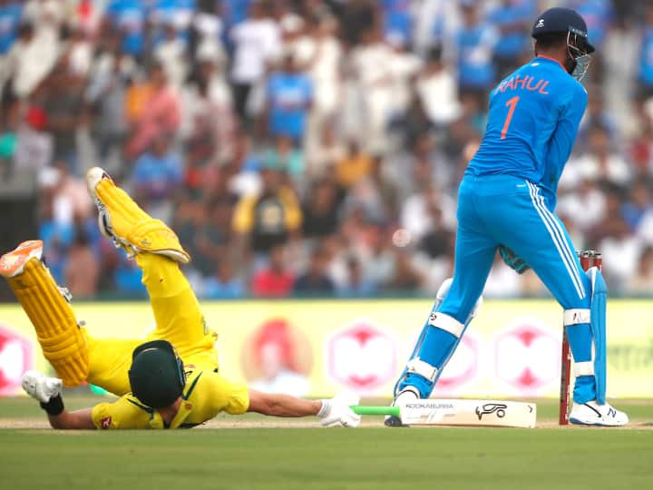 Watch: 611 दिन बाद अश्विन को वनडे में मिला विकेट, अजीबोगरीब तरह से मार्नस लाबुशेन को किया आउट